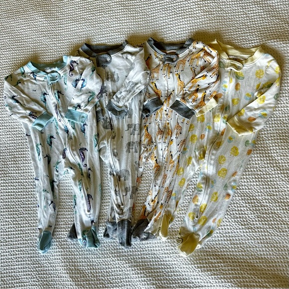 Burts bees footie bundle - Picture 2 of 7